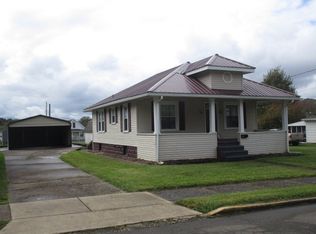 112 Rural St, Paden City, WV 26159