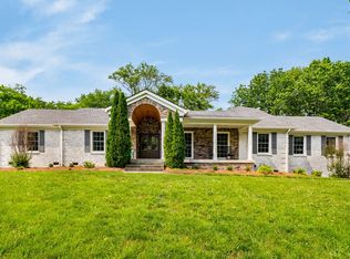 5924 Robert E Lee Dr, Nashville, TN 37215