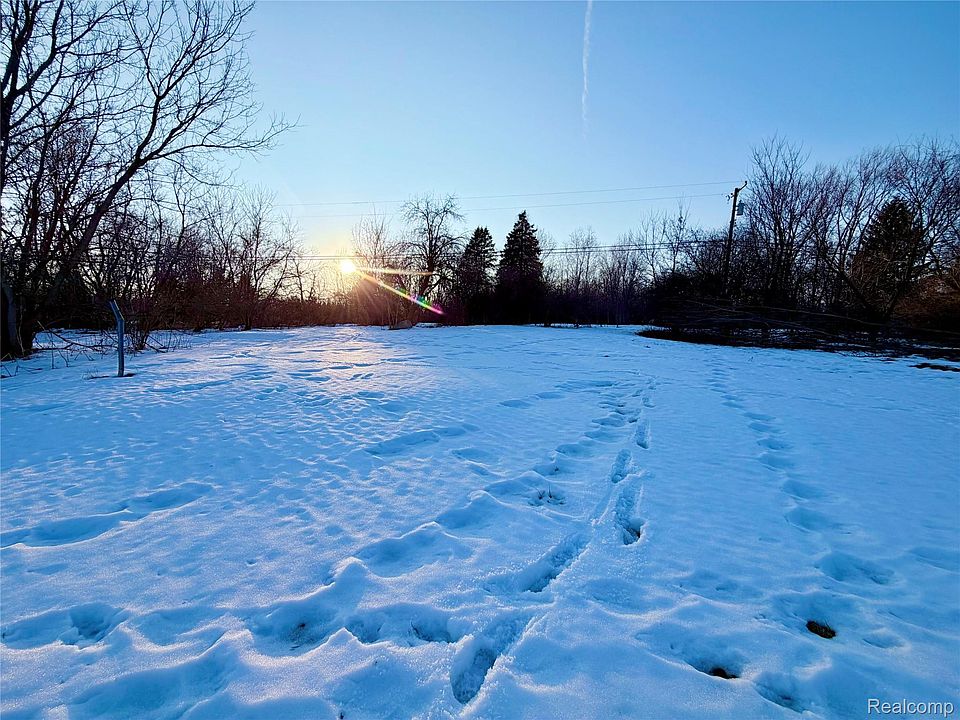 1st image of 0 Pine Knob Rd