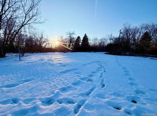 0 Pine Knob Rd, Clarkston, MI 48348