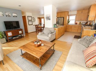 N92W17092 Roger Ave, Menomonee Falls, WI 53051