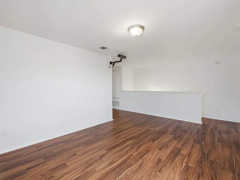 13535 Abraham Lincoln St — Photo 28