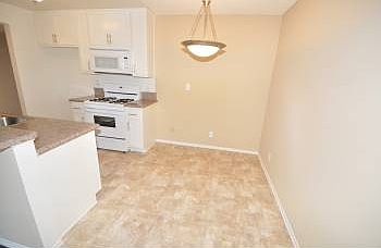 5th image of 11760 Hamlin St APT 202
