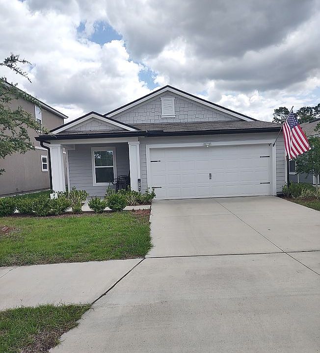 1st image of 8298 Meadow Walk Ln
