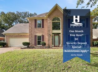 1741 Edgeburg Ln, Cordova, TN 38016