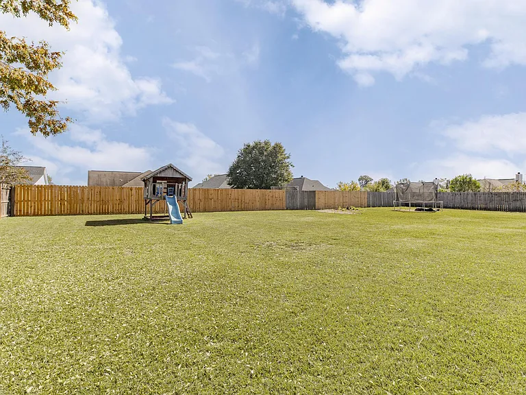 225 Stirling Bridge Dr — Photo 75