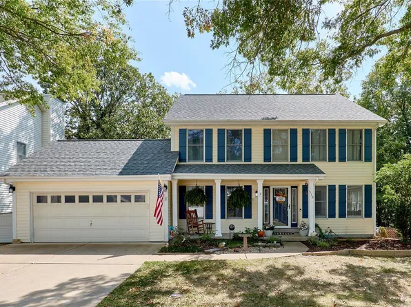 510 Clover Leaf Hill Ct, Grover, MO 63040