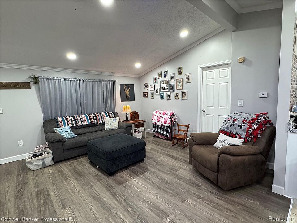 5323 English Rd, photo 24