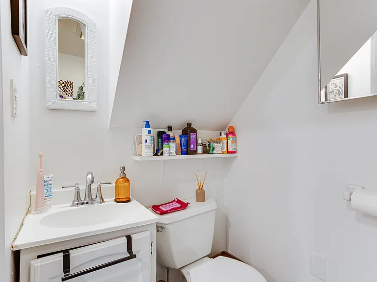 506 S 4th St #1 — Photo 12