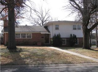 9911 W Shade Ave, Wichita, KS 67212