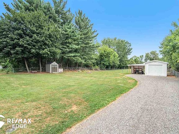 5th image of 10095 E Lippincott Blvd