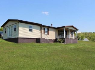 22201 Sandcastle Rd, Abingdon, VA 24211