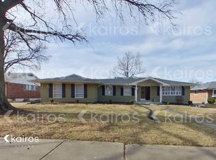 2543 Pontchartrain Dr, Florissant, MO 63033