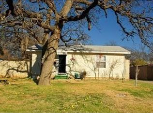 3141 Major St, Fort Worth, TX 76112