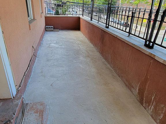 4th image of 1274 Adee Ave APT 2F