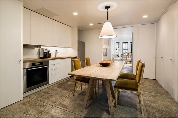 Rented by Compass | media 14