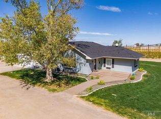 25270 Red Top Rd, Wilder, ID 83676