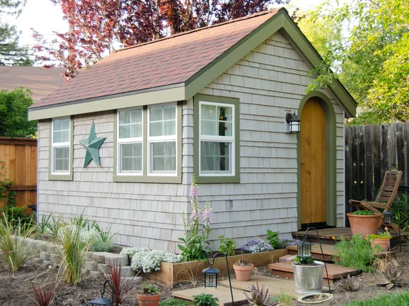 271 Oak St, Penngrove, CA 94951