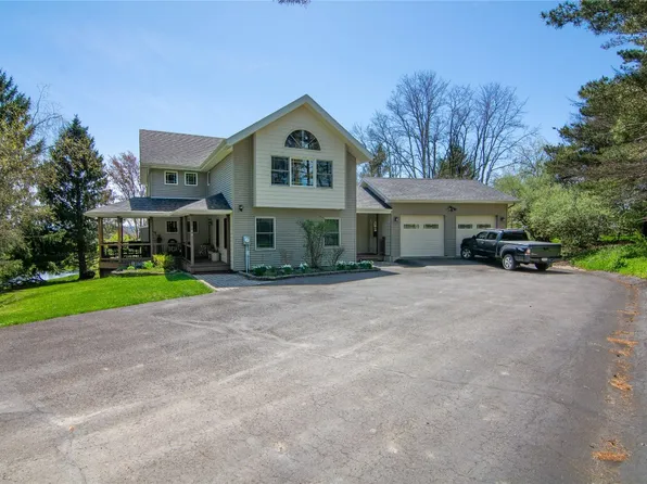 205 Old State Rd, Binghamton, NY 13904