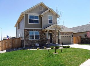 450 N Langdale Way, Aurora, CO 80018