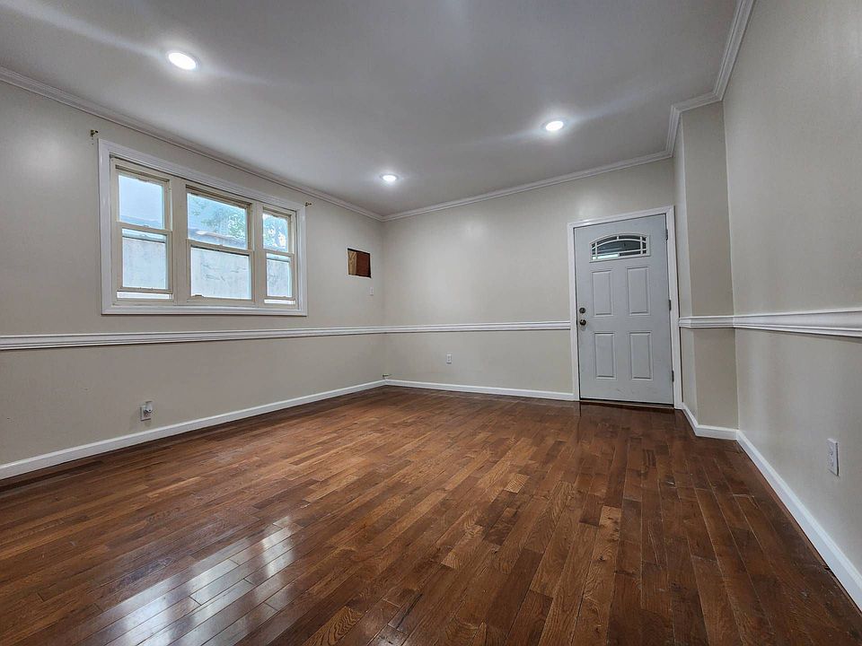 1st image of 9612 Avenue K #1