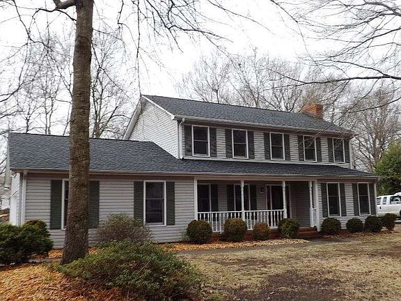 2nd image of 203 Wagoncreek Dr