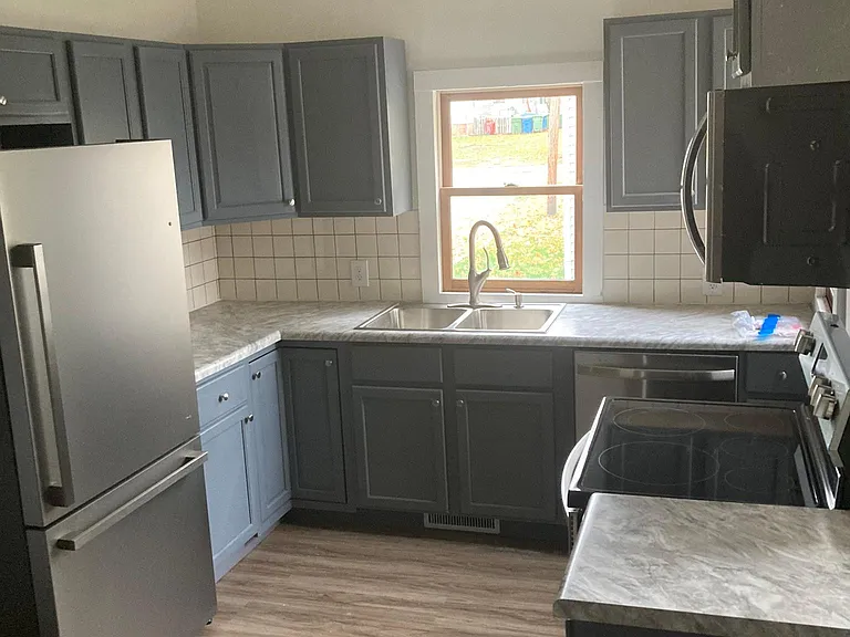 206 Lane St — Photo 3