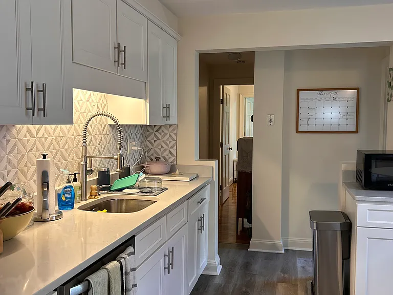 45 Green St #1 — Photo 9
