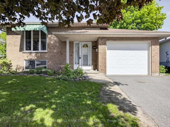 890 Chapel Rd, Peterborough, ON K9H 7M3