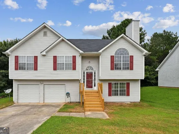 1262 Pebble Beach Ln, Hampton, GA 30228