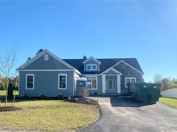 101 Crane Lndg, Manlius, NY 13104