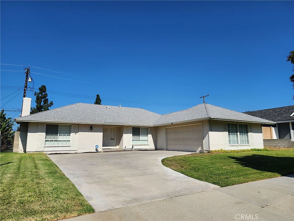 1st image of 723 Caraway Dr
