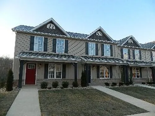 50 Gloucester Dr Photo 1