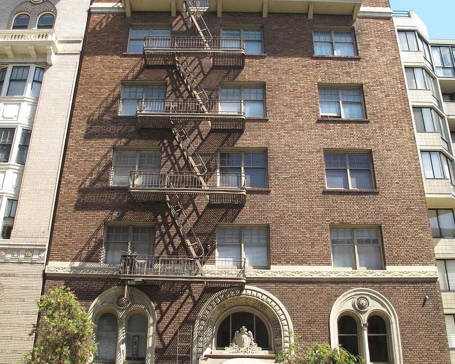 1st image of 972 Bush St APT 2