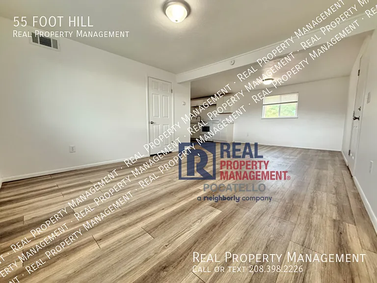 55 Foothill Blvd — Photo 8