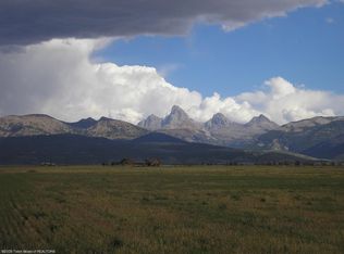 216 Parachute Adams Rd, Tetonia, ID 83452