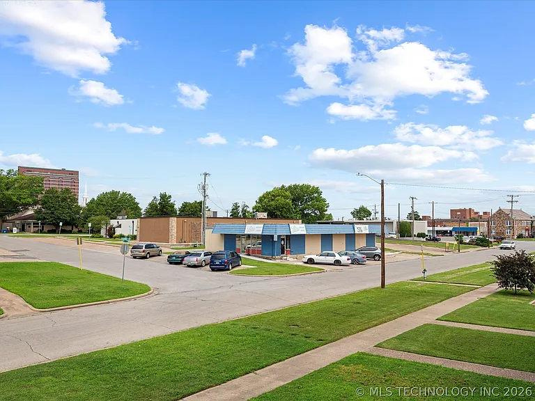 428 S Shawnee Ave — Photo 20