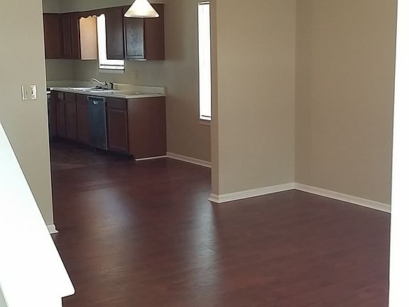 2nd image of 3613-3615 Pimlico Dr