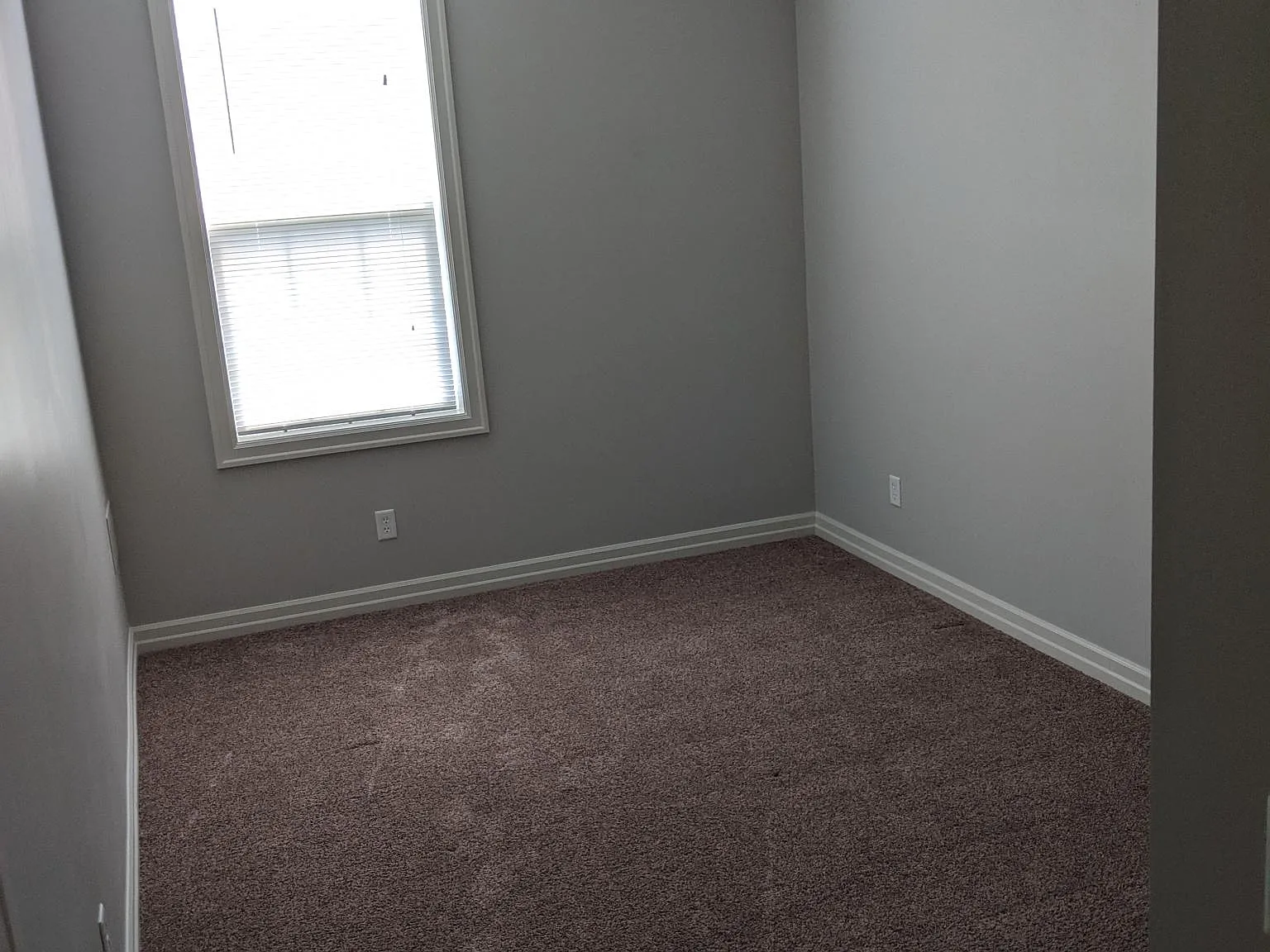 3 bed, 1610 sqft, $2,100 — Photo 3