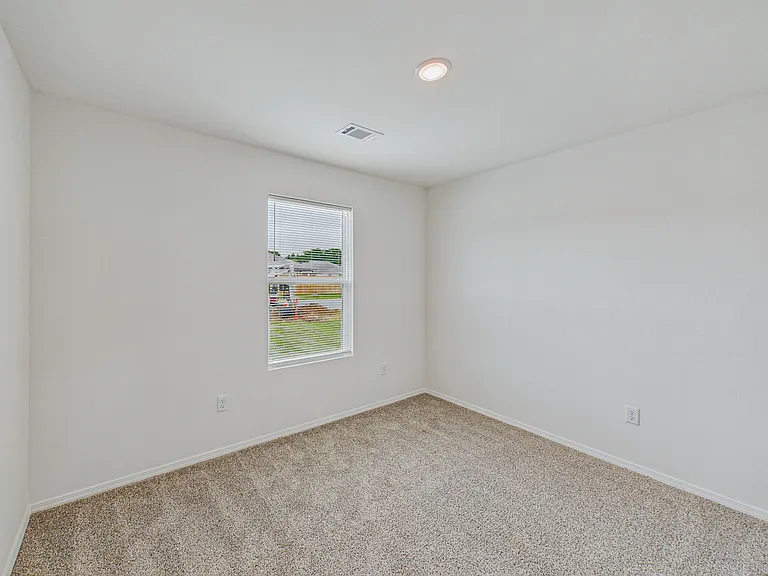 13 Vineyard Dr-9_05262026