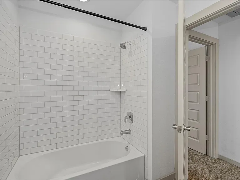 29847 Reagans Ranch Dr — Photo 31