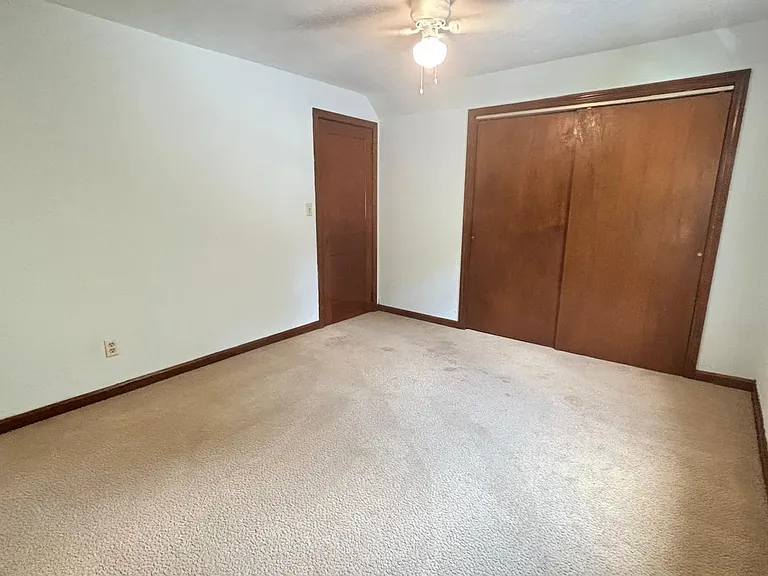 10 Mellen St #10 — Photo 17