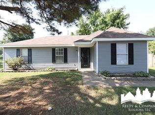 2887 Letrec Cv, Memphis, TN 38127