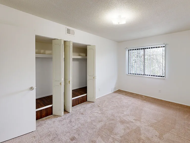 Ravine Apartments — Photo 23