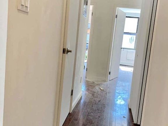 2nd image of 126 15th St APT 3