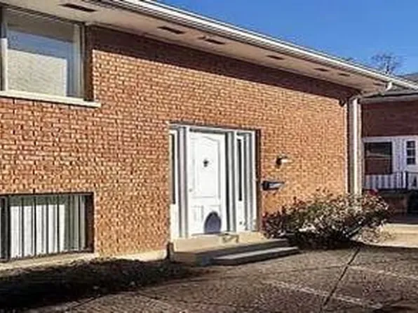 6138 Ridgeacres Dr #B, Cincinnati, OH 45237