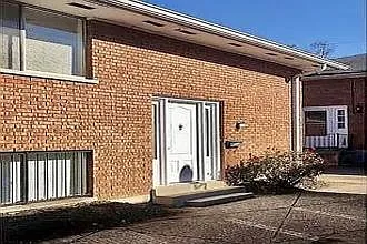 6138 Ridgeacres Dr #B Photo 1