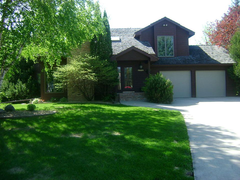 1st image of 3828 Fairview Dr