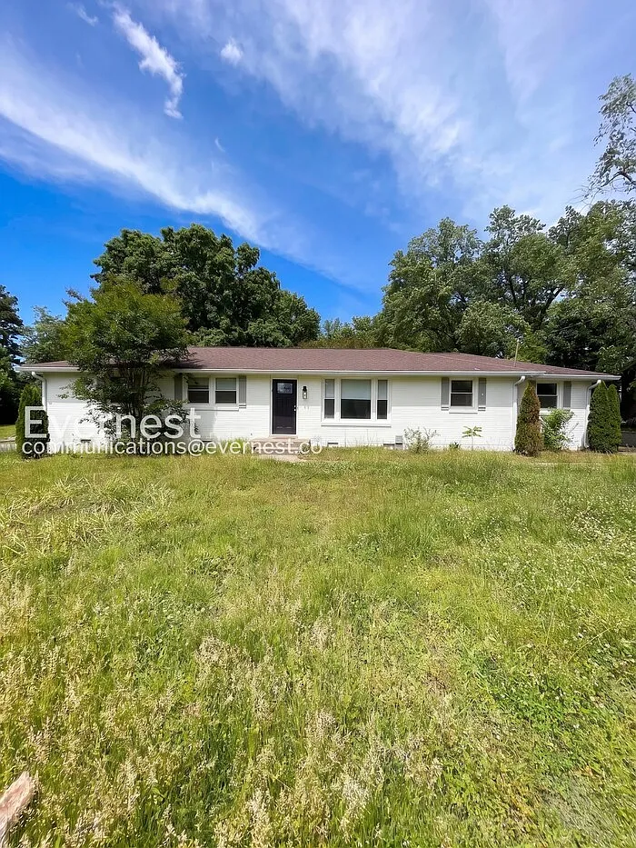 Building Photo - 109 Shirley Dr