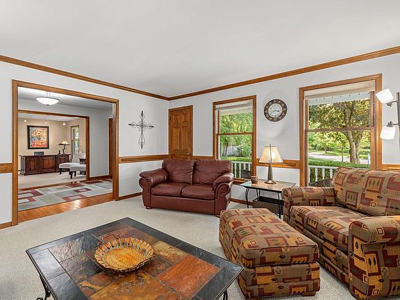 4th image of 3108 Mount Vernon Ct